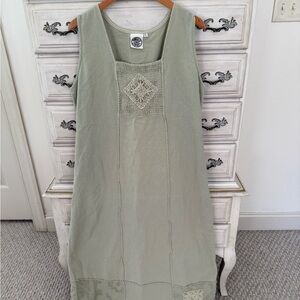 The Produce Company Sleeveless Green Maxi Dress with Lace Accent